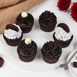 Oreo cupcake